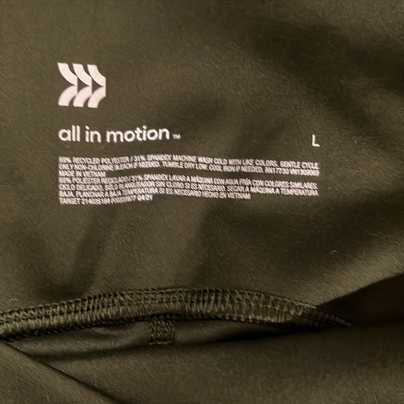 All in motion, high rise, leggings. 1301 - Picture 6 of 10